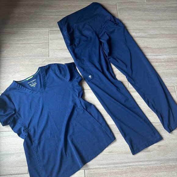 HH Works Healing Hands Navy Women's Scrub Set XS – Top & Pants - Picture 1 of 9